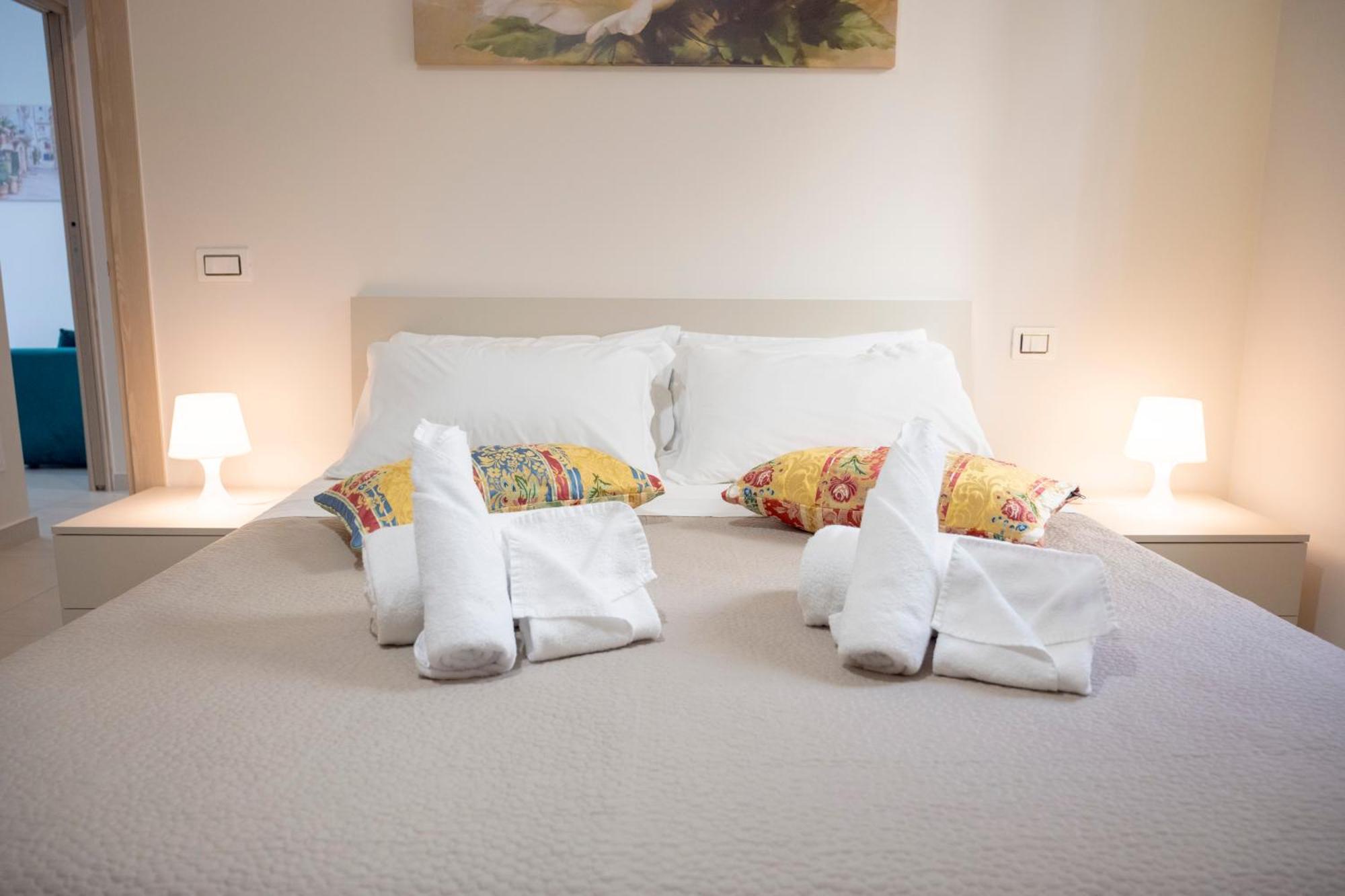 Amare Apartment Near The Sea Monopoli Bagian luar foto